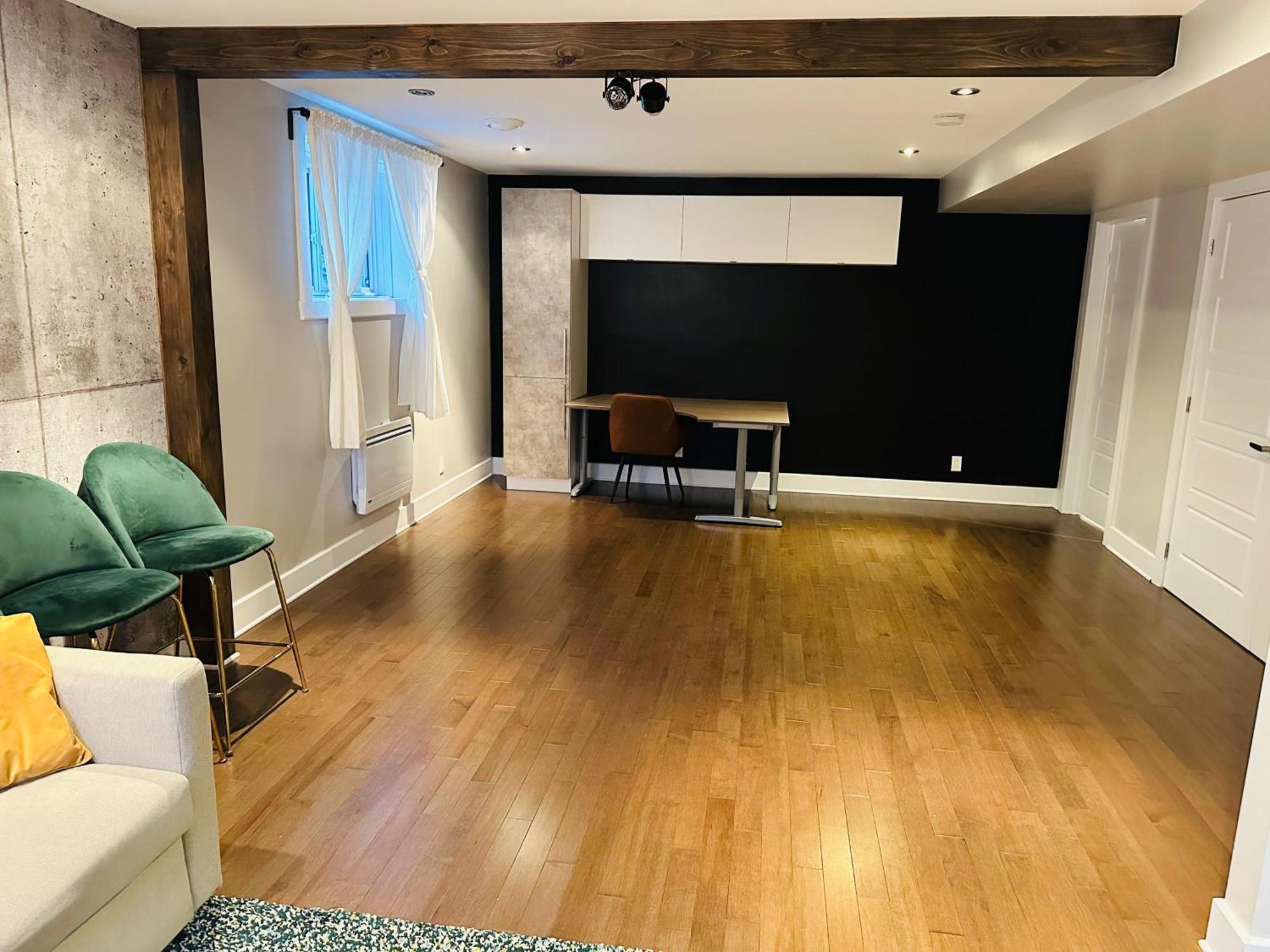 Urban Retreat - 2 Bedroom, 3 Beds, 6 Guests, Free Parking Longueuil Dış mekan fotoğraf